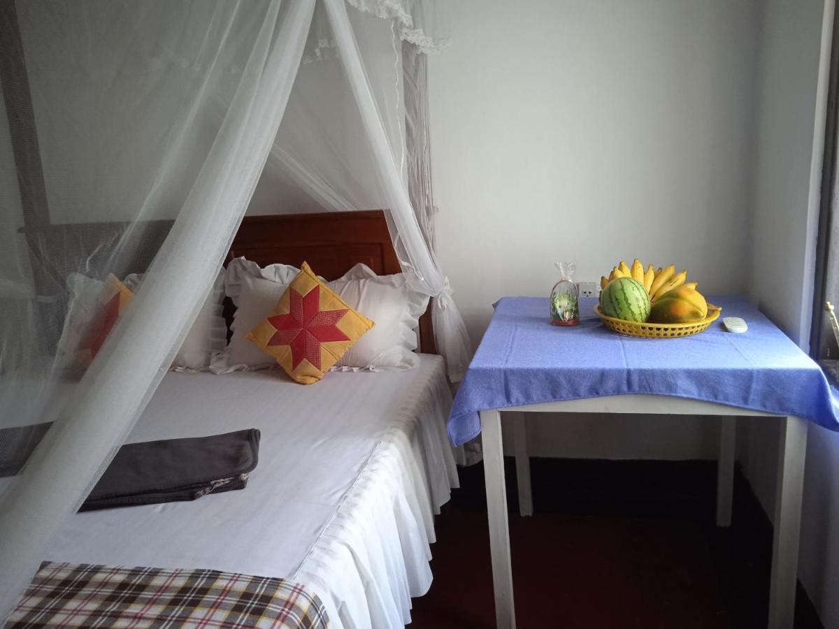 Sanaya Homestay タンガラ エクステリア 写真