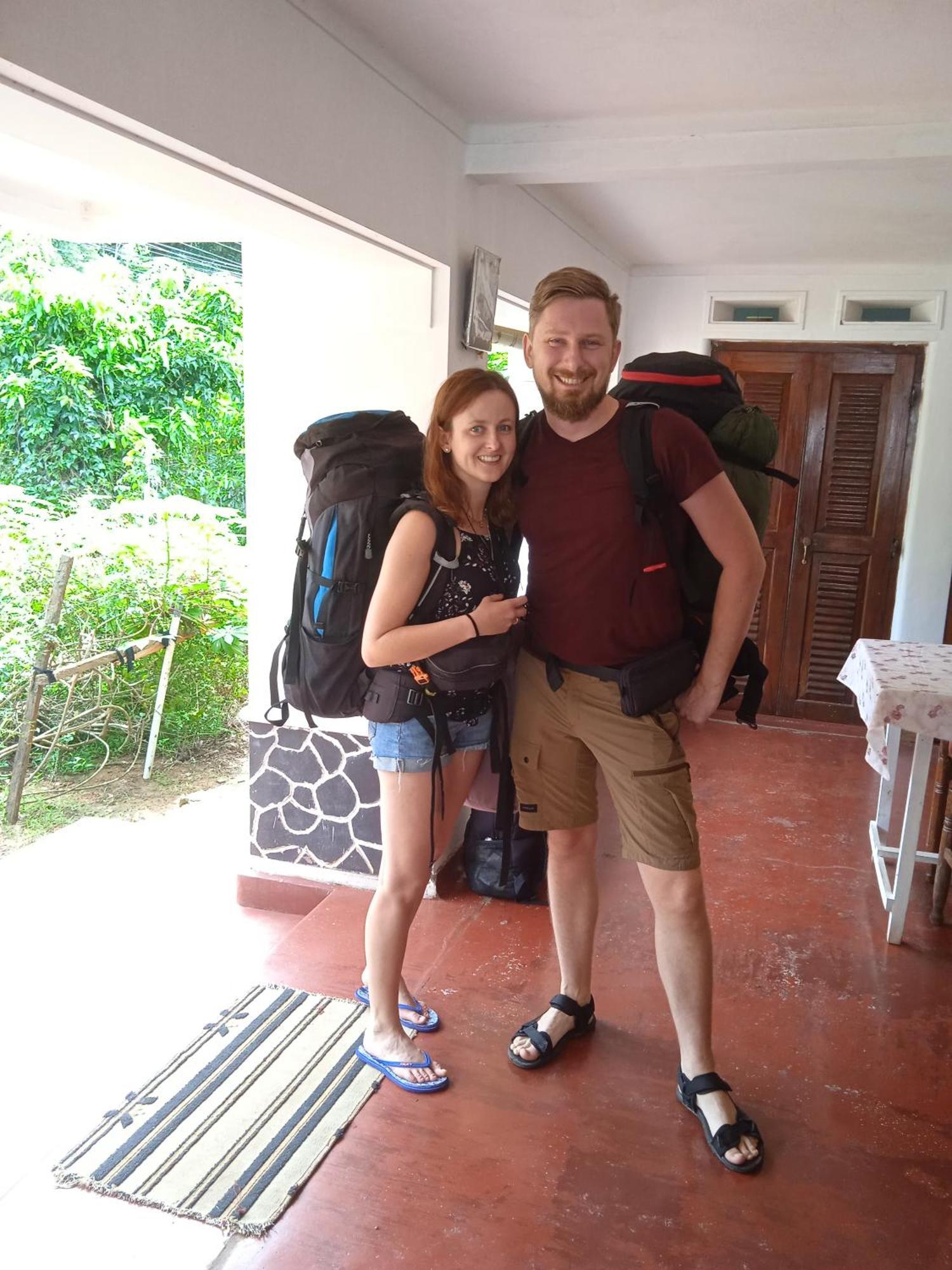 Sanaya Homestay タンガラ エクステリア 写真