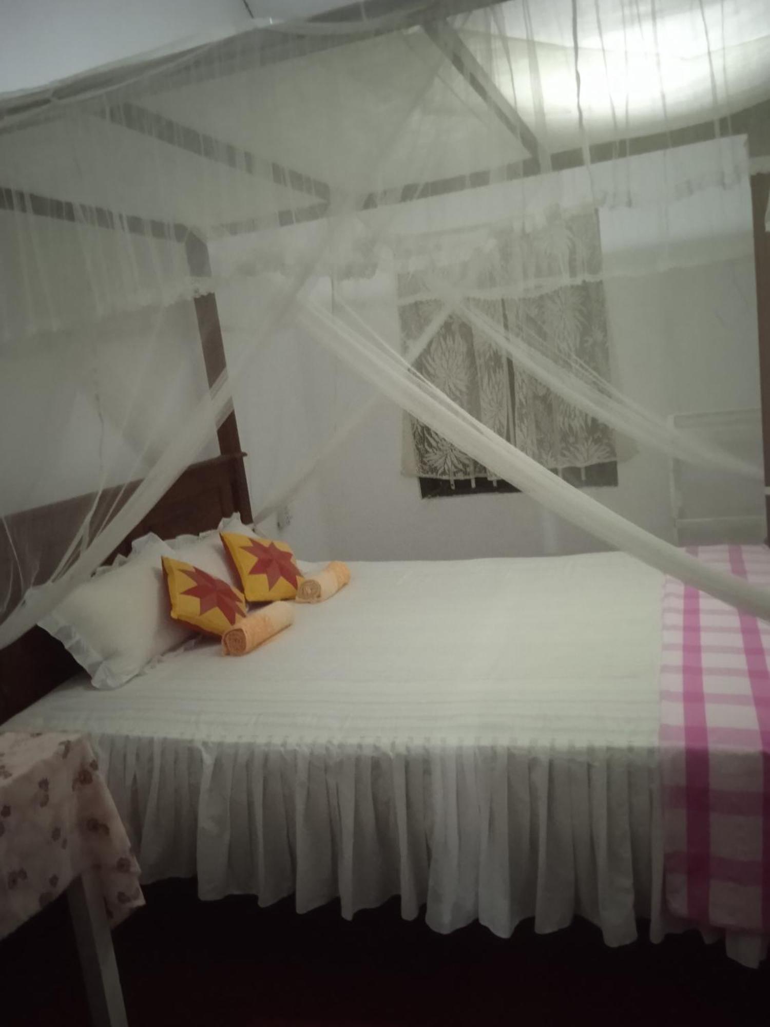 Sanaya Homestay タンガラ 部屋 写真