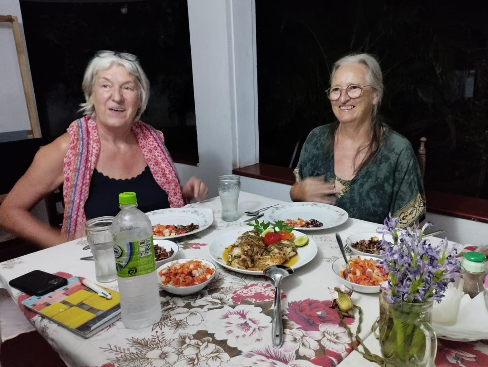 Sanaya Homestay タンガラ 部屋 写真