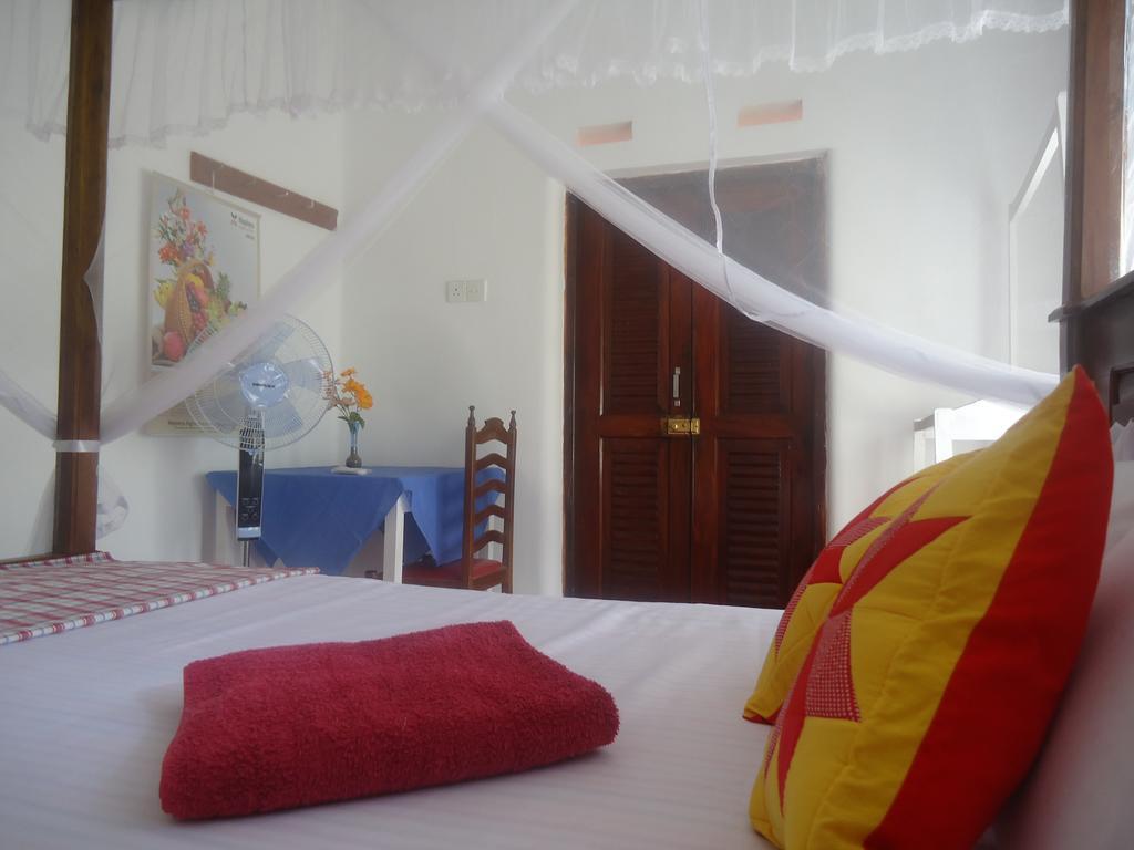 Sanaya Homestay タンガラ エクステリア 写真